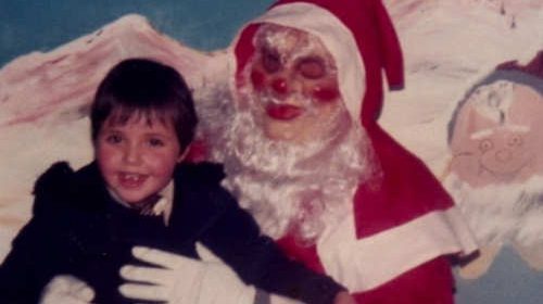 Przerażające zdjęcia dzieci ze Świętym Mikołajem! (NAGRANIE)