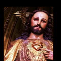 Figura Jezusa, która żyje? W Kościele nagrano coś dziwnego (NAGRANIE)