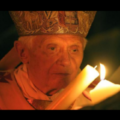 Proroctwo Benedykta XVI wypełnia się  – “On zniknie…” (NAGRANIE)